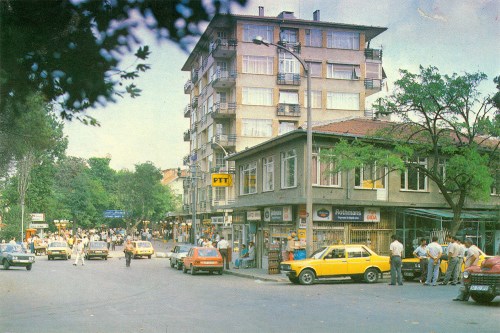 1980'lerde Bostancı - Buradan Taksim dolmuşları kalkardı