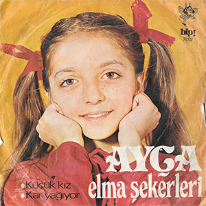 Küçük kız Ayça - Eurovizyon Türkiye elemelerinde yaşıtımız Ayça'yı, yarı kıskanarak, yarı aşık olarak izlemiştik